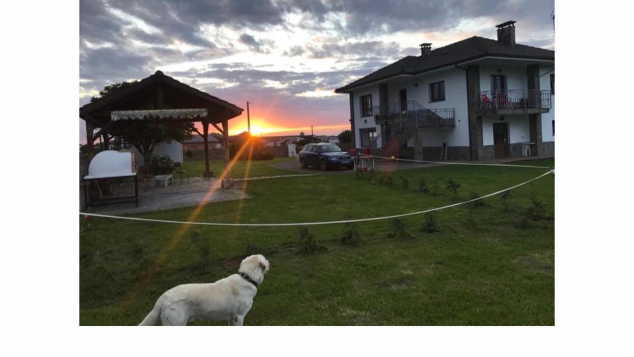 Вілла El Rancho Busto - Luarca Екстер'єр фото